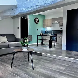 Cosy Et Atypique Appartement